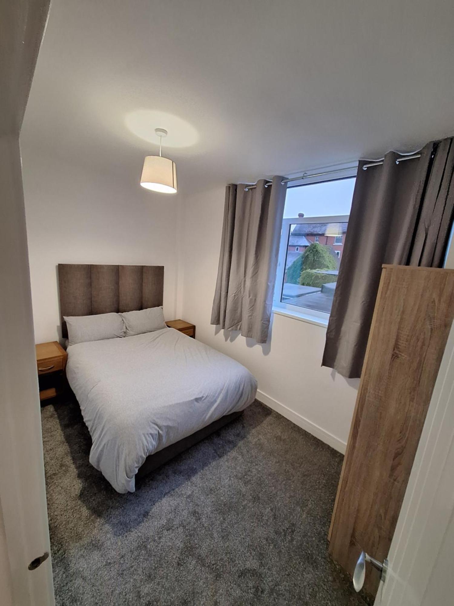 Appartamento Centre Of The Town Whitchurch  Esterno foto